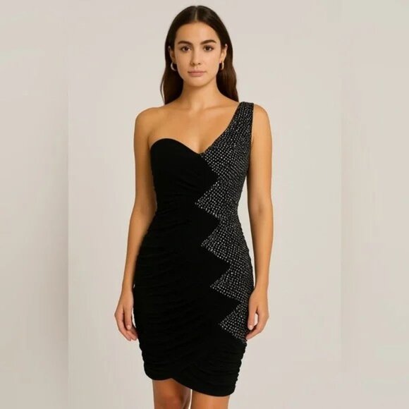 Stunning One-Shoulder Black & Silver Sequin Bodycon Mini Dress - Picture 1 of 7